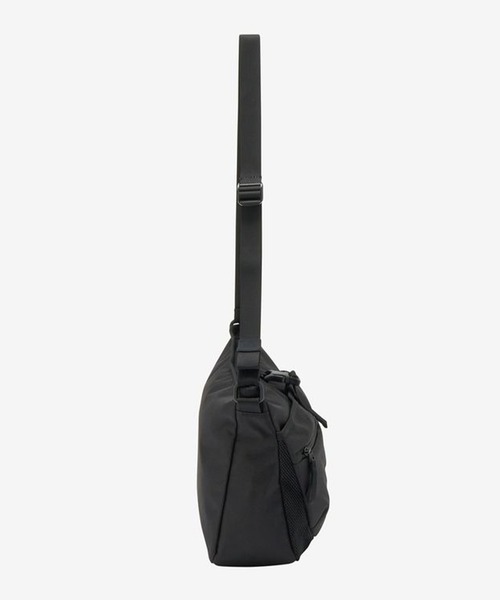 THE NORTH FACE(ザノースフェイス)の「THE NORTH FACE/ザ・ノース・フェイス ショルダーバック LEAP SHOULDER NM72601(ショルダーバッグ・メンズ・ブラック/オフホワイト・FREE)」の10枚目の写真