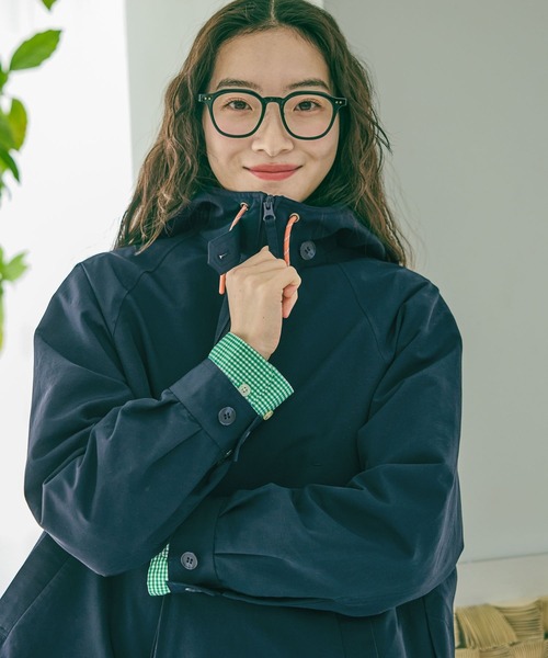 niko and...（ニコアンド）の「ヨーク付きマウンテンパーカ（マウンテンパーカー・レディース・ベージュ/ネイビー・FREE）」の5枚目の写真