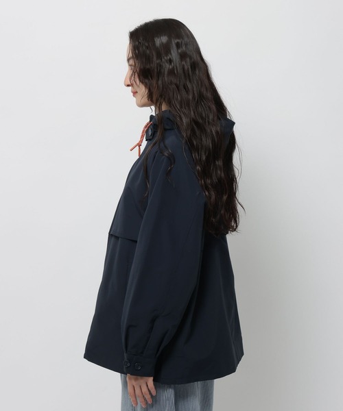 niko and...（ニコアンド）の「ヨーク付きマウンテンパーカ（マウンテンパーカー・レディース・ベージュ/ネイビー・FREE）」の15枚目の写真
