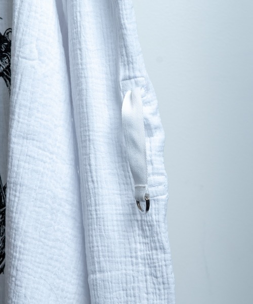 BACKSTAGE PASS（バックステージパス）の「DUALITY(デュアリティー)ロゴプリント オーバーサイズ ロンT（Tシャツ/カットソー・メンズ・ブラック/ホワイト・FREE）」の8枚目の写真