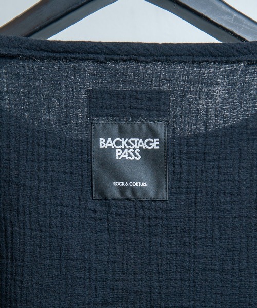 BACKSTAGE PASS（バックステージパス）の「DUALITY(デュアリティー)ロゴプリント オーバーサイズ ロンT（Tシャツ/カットソー・メンズ・ブラック/ホワイト・FREE）」の21枚目の写真