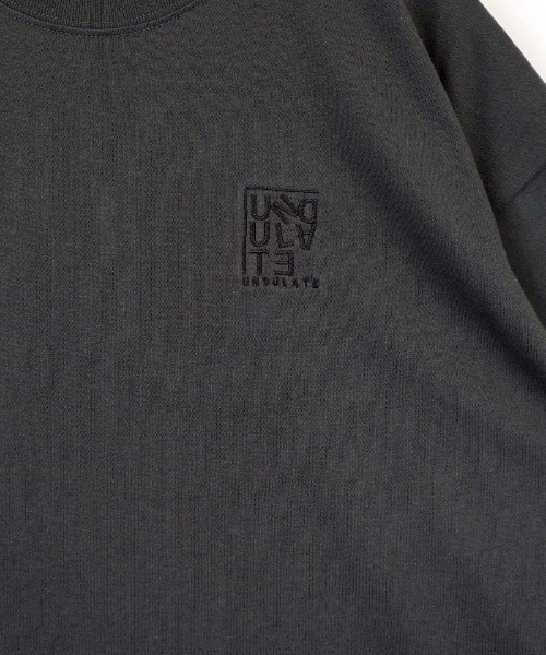 Burner(バーナー)の「【GROOVY STORE】WIDE Crew Neck T-Shirt ワンポイントロゴ刺繍(Tシャツ/カットソー・メンズ・ダークグリーン/ブラウン系その他/ブラック/ホワイト系2/杢グレー/ブラック系4/ブラック系2/ホワイト系3/スミクロ/ブラック系3/ライトブラック/ホワイト・M/L/LL)」の14枚目の写真