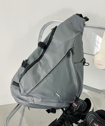 wears（ウェアーズ）の「【A4収納可】ワンポイントクロスボディバッグ ワンショルダーバッグ ユニセックス（ボディバッグ/ウエストポーチ）」