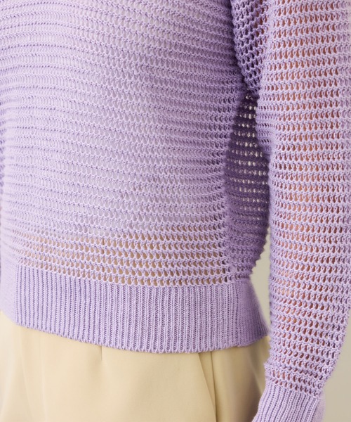 ROPE'(ロペ)の「リネン畦編みVネックシアーニット/イージーケア(ニット/セーター・レディース・ベージュ/ラベンダー・FREE)」の5枚目の写真