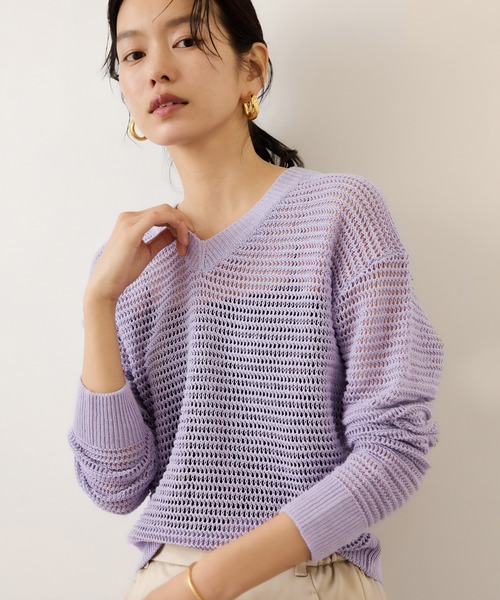 ROPE'(ロペ)の「リネン畦編みVネックシアーニット/イージーケア(ニット/セーター・レディース・ベージュ/ラベンダー・FREE)」の22枚目の写真