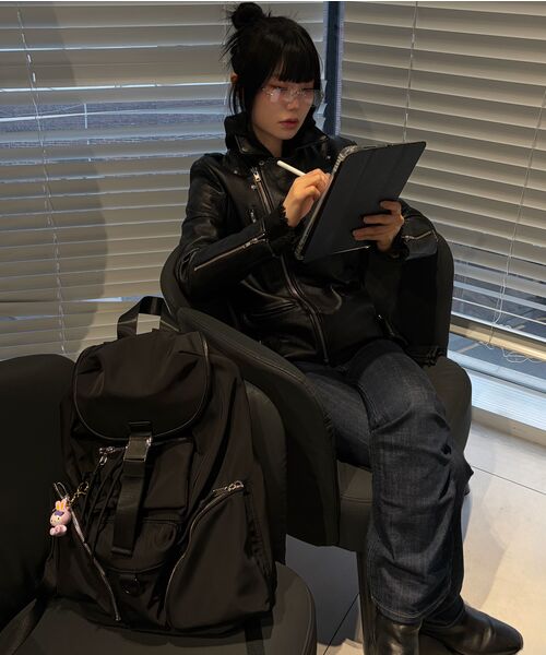 DNSR(ディーエヌエスアール)の「Multi Pocket Backpack(バックパック/リュック・メンズ・その他・OS)」の14枚目の写真