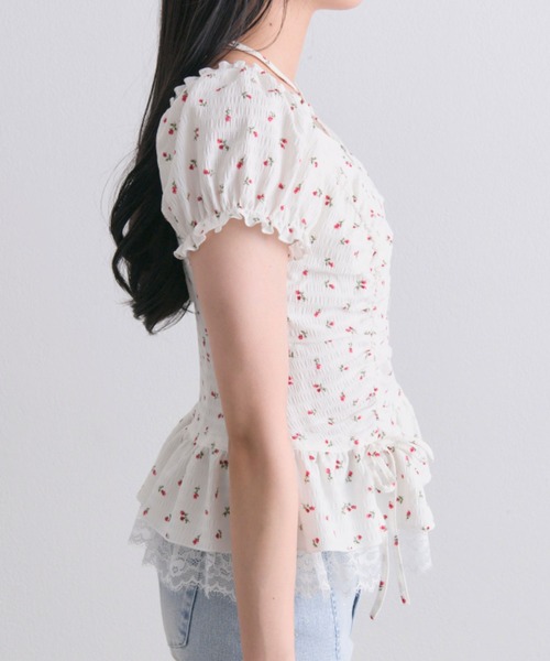 OLIVE des OLIVE（オリーブデオリーブ）の「ペプラムジップブラウス（ショルダーバッグ・レディース・オフホワイト/ブラック/アイボリー・FREE）」の5枚目の写真