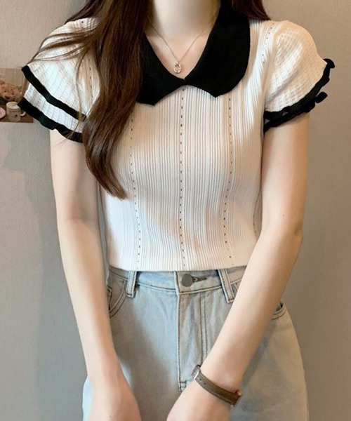 GLAMOROUS JANE(グラマラスジェーン)の「バイカラーフリル半袖トップス(ニット/セーター・レディース・ホワイト/ブラック/グレー・FREE)」の2枚目の写真