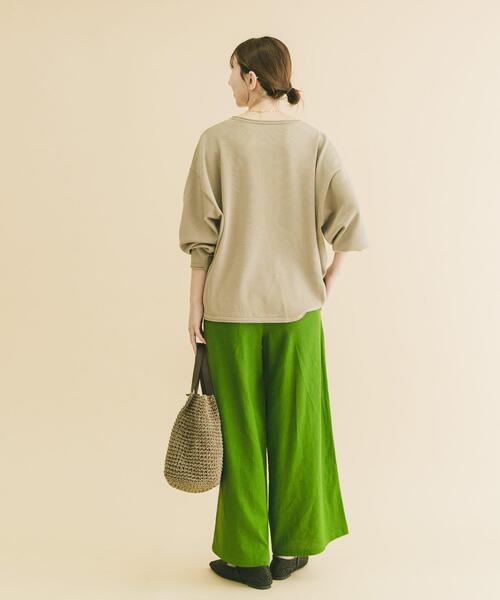 ITEMS URBANRESEARCH（アイテムズ アーバンリサーチ）の「ルーズフォルムボートネックニット（ニット/セーター・レディース・ベージュ/イエロー系その他/グレー・FREE）」の17枚目の写真