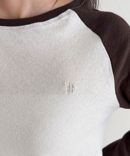 fredy emue（フレディエミュ）の「シアーラグランロンＴシャツ（Tシャツ/カットソー・レディース・オフホワイト/チャコールグレー/ブラウン・38）」の15枚目の写真