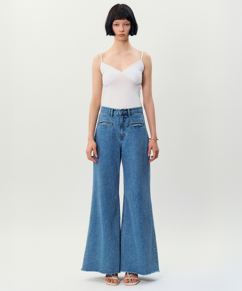 MAYVERU（メイバーユー）の「say sleeveless t-shirt _ Ivory（Tシャツ/カットソー・レディース・その他・FREE）」の2枚目の写真