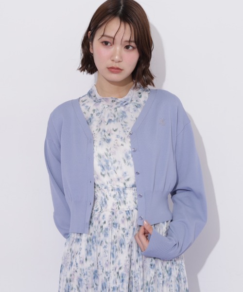 JILL by JILL STUART(ジルバイジルスチュアート)の「Link J刺繍UVカーディガン(ニット/セーター・レディース・ブルー/ピンク/ホワイト/ネイビー・FREE)」の7枚目の写真