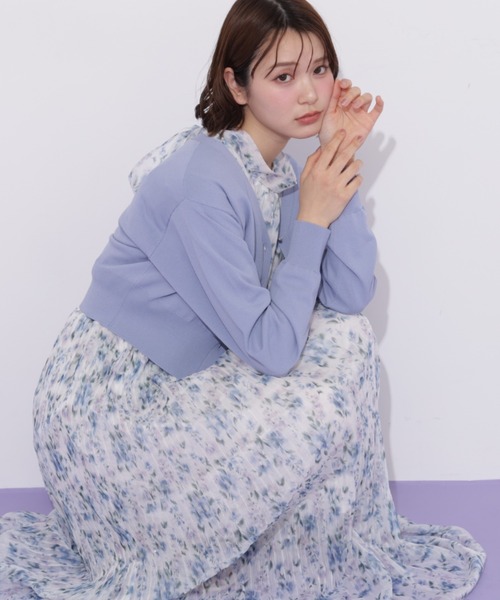 JILL by JILL STUART(ジルバイジルスチュアート)の「Link J刺繍UVカーディガン(ニット/セーター・レディース・ブルー/ピンク/ホワイト/ネイビー・FREE)」の10枚目の写真