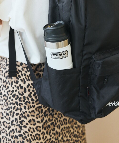 NANGA(ナンガ)の「NANGA/ナンガ ECOPAK UR DAY BAG バックパック(バックパック/リュック・メンズ・ブラック/オリーブ・ONE SIZE)」の7枚目の写真