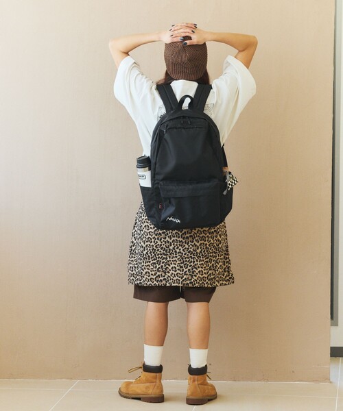 NANGA(ナンガ)の「NANGA/ナンガ ECOPAK UR DAY BAG バックパック(バックパック/リュック・メンズ・ブラック/オリーブ・ONE SIZE)」の10枚目の写真