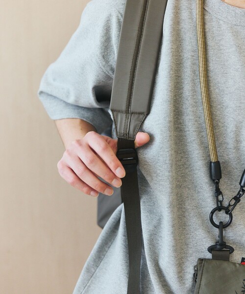 NANGA(ナンガ)の「NANGA/ナンガ ECOPAK UR DAY BAG バックパック(バックパック/リュック・メンズ・ブラック/オリーブ・ONE SIZE)」の17枚目の写真