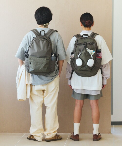NANGA(ナンガ)の「NANGA/ナンガ ECOPAK UR DAY BAG バックパック(バックパック/リュック・メンズ・ブラック/オリーブ・ONE SIZE)」の21枚目の写真