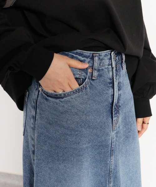 cepo（セポ）の「【歩くたび美しく揺れる】サイドタックフレアデニムスカート（デニムスカート・レディース・ブルー系3/ブルー系2・S/M/L）」の15枚目の写真