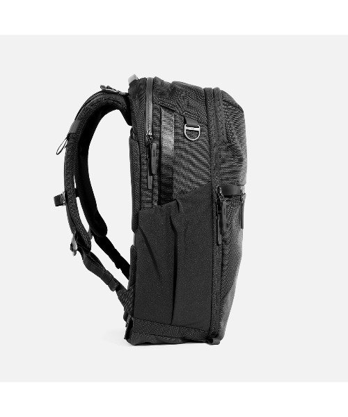 Aer（エアー）の「AER　Travel Pack 4 35L　/　AER-21071（バックパック/リュック・メンズ・ブラック・FREE）」の11枚目の写真