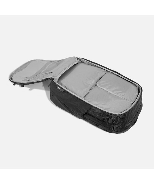 Aer（エアー）の「AER　Travel Pack 4 35L　/　AER-21071（バックパック/リュック・メンズ・ブラック・FREE）」の13枚目の写真