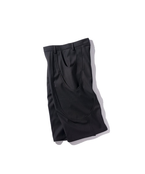 GOAT ESSENCE（ゴートエッセンス）の「TUCK CURVE WIDE SHORTS（スラックス・メンズ・ベージュ/ブラック/グレー・1/2）」の4枚目の写真