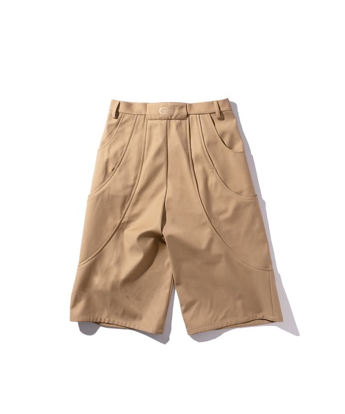 GOAT ESSENCE（ゴートエッセンス）の「TUCK CURVE WIDE SHORTS（スラックス・メンズ・ベージュ/ブラック/グレー・1/2）」の11枚目の写真