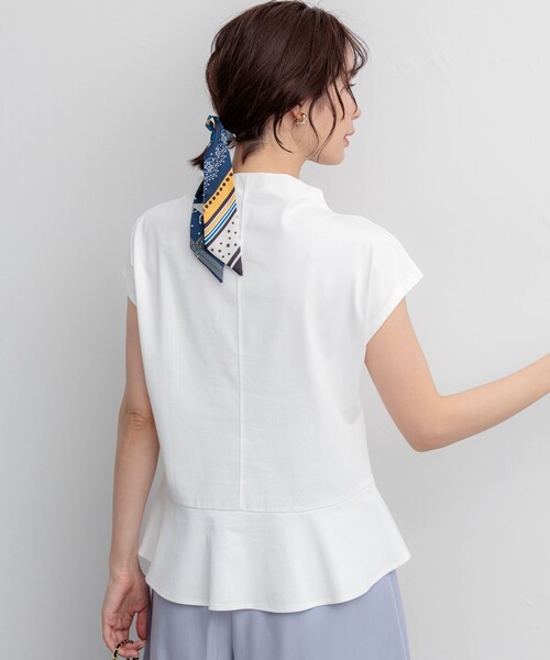 組曲(クミキョク)の「【WEB限定】プレーティング天竺 ペプラムカットソー(Tシャツ/カットソー・レディース・ホワイト系/ライトグレー系/ブラック系・2/3)」の16枚目の写真