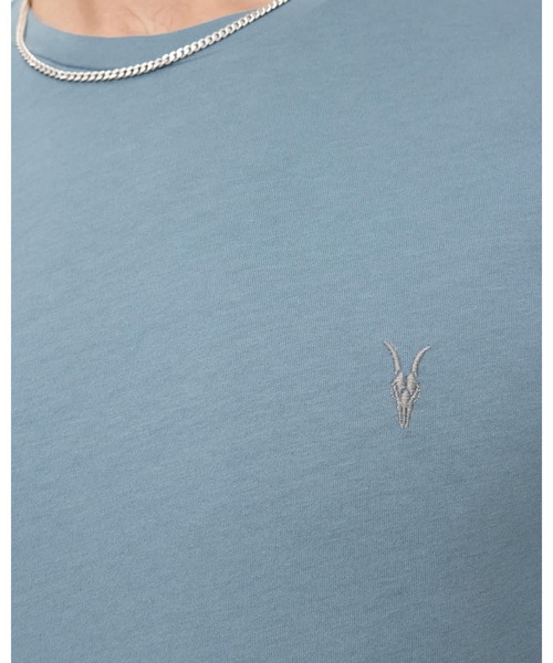 ALLSAINTS(オールセインツ)の「BRACE BRUSHED COTTON CREW NECK T-SHIRT | BRACE ブラッシュ コットン クルーネック Tシャツ(Tシャツ/カットソー・メンズ・ブルー系その他・XS/S/M/L/XL)」の4枚目の写真