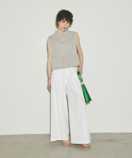 ARVELLIA(アルベリア)の「GATHERED HEM SLEEVELESS TOP(シャツ/ブラウス・レディース・グレイッシュベージュ/ブラック・M)」の6枚目の写真