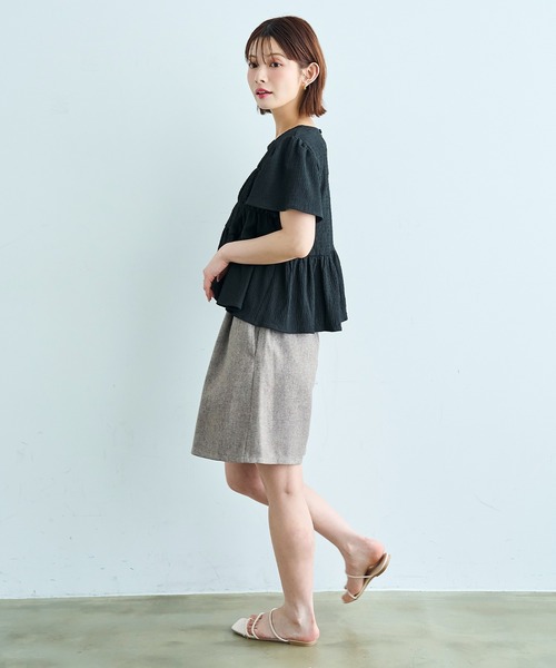 mil(ミル)の「【待望の再入荷♪】 カット楊柳 シャーリングペプラムブラウス 【587175】(シャツ/ブラウス・レディース・モカ/ブラック/オフホワイト/ピンク・ONE SIZE)」の5枚目の写真