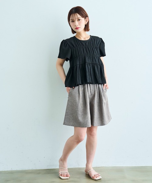 mil(ミル)の「【待望の再入荷♪】 カット楊柳 シャーリングペプラムブラウス 【587175】(シャツ/ブラウス・レディース・モカ/ブラック/オフホワイト/ピンク・ONE SIZE)」の7枚目の写真