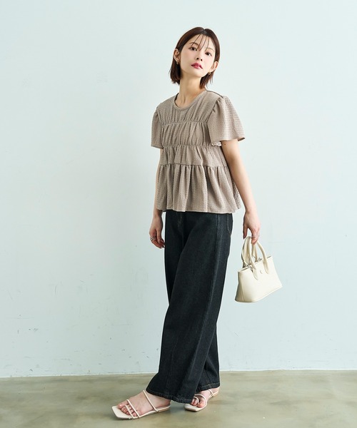 mil(ミル)の「【待望の再入荷♪】 カット楊柳 シャーリングペプラムブラウス 【587175】(シャツ/ブラウス・レディース・モカ/ブラック/オフホワイト/ピンク・ONE SIZE)」の10枚目の写真