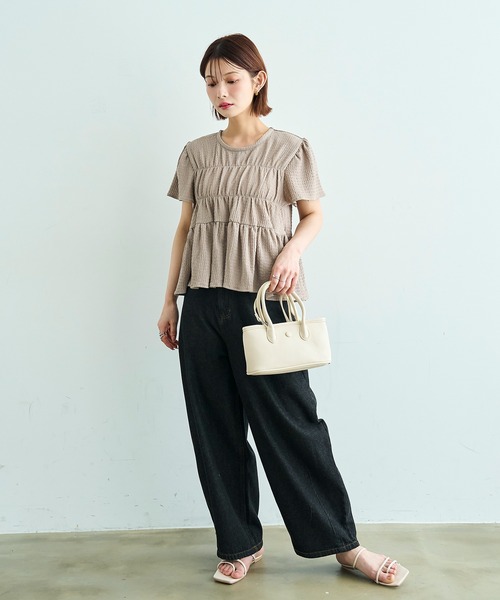 mil(ミル)の「【待望の再入荷♪】 カット楊柳 シャーリングペプラムブラウス 【587175】(シャツ/ブラウス・レディース・モカ/ブラック/オフホワイト/ピンク・ONE SIZE)」の11枚目の写真