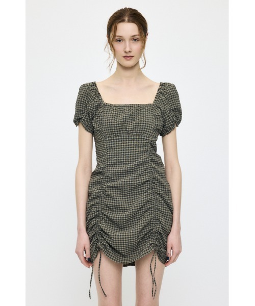 MOUSSY(マウジー)の「MULTIWAY GATHER ミニドレス(ワンピース・レディース・グリーン系その他2/オフホワイト/ブラック・1/2)」の10枚目の写真