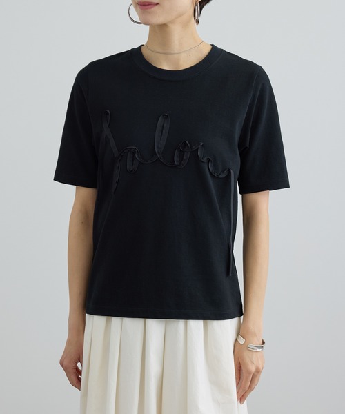 SALON adam et rope'(サロン アダム エ ロペ)の「テープ刺繍コンパクトTシャツ(Tシャツ/カットソー・レディース・オフホワイト/ブラック・FREE)」の14枚目の写真