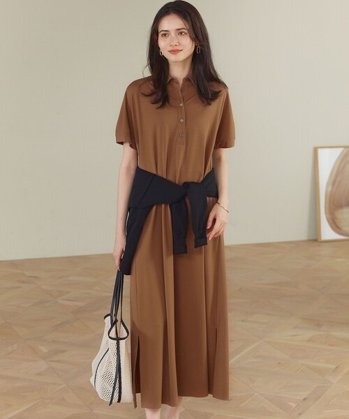 23区(ニジュウサンク)の「ファンクショナル ポロ ワンピース(ワンピース・レディース・ブラック系/黄土色系・38)」の2枚目の写真