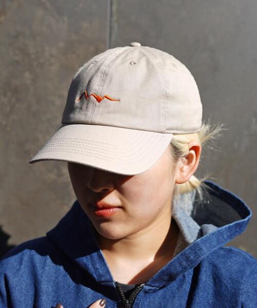 MANASTASH(マナスタッシュ)の「MANASTASH/マナスタッシュ/EMB LOGO LOW CAP(キャップ・メンズ・カーキ・F)」の1枚目の写真