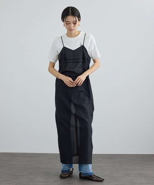 SALON adam et rope'（サロン アダム エ ロペ）の「コットンボイルシアーキャミワンピース（ワンピース・レディース・ブラック/オフホワイト・FREE）」の9枚目の写真