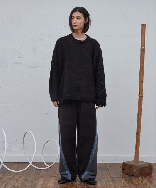 Dulcamara(ドゥルカマラ)の「ハンドニットグラデーションアシメPO(ニット/セーター・メンズ・マルチ/ブラック・1/0)」の5枚目の写真