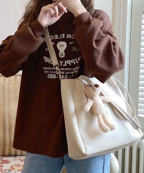 Teem Store(チームストア)の「【大容量/A4対応】2WAYダブルハンドルトートバッグ 通勤 通学(トートバッグ・レディース・ブラック/アイボリー・F)」の15枚目の写真
