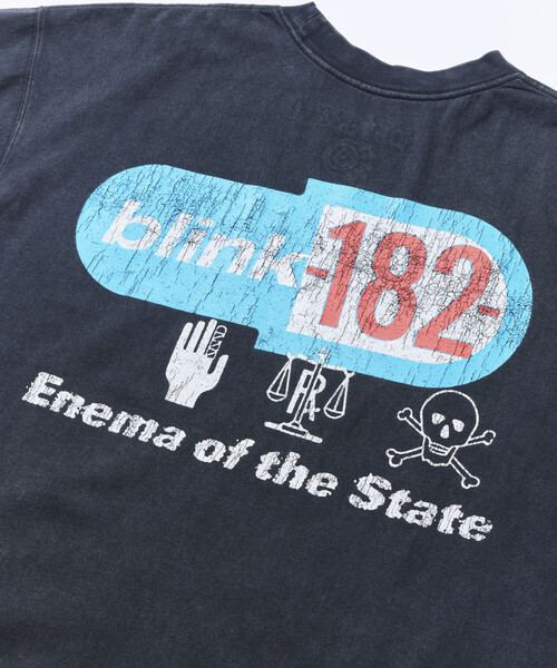 FREAK'S STORE(フリークスストア)の「【EXCLUSIVE】BLINK182 print Tee / ブリンク182 プリント クルーネック Tシャツ(Tシャツ/カットソー・メンズ・ブラック・MEDIUM/LARGE/X-LARGE)」の4枚目の写真