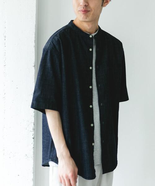 URBAN RESEARCH DOORS(アーバンリサーチドアーズ)の「リネンブレンド デニムバンドショートスリーブシャツ(シャツ/ブラウス・メンズ・ワンウォッシュ/ブルー系その他・MEDIUM/LARGE)」の4枚目の写真