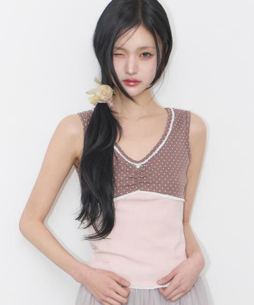 ILLIGO(イリゴ)の「ドット配色スリーブレスブラウン(Tシャツ/カットソー・レディース・その他・OS)」の2枚目の写真