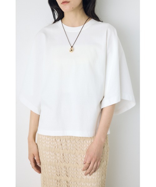 AZUL by moussy(アズールバイマウジー)の「アーバンコットンドルマンTシャツ(Tシャツ/カットソー・レディース・オフホワイト/ブラック/レッド/ライトカーキ/ダークベージュ・SMALL/MEDIUM)」の7枚目の写真