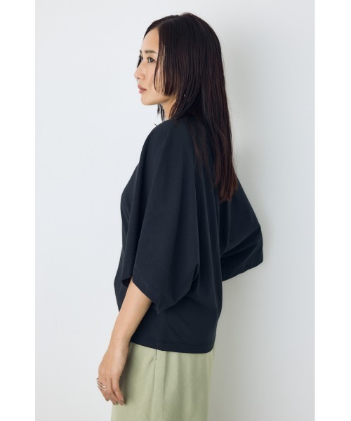 AZUL by moussy(アズールバイマウジー)の「アーバンコットンドルマンTシャツ(Tシャツ/カットソー・レディース・オフホワイト/ブラック/レッド/ライトカーキ/ダークベージュ・SMALL/MEDIUM)」の16枚目の写真