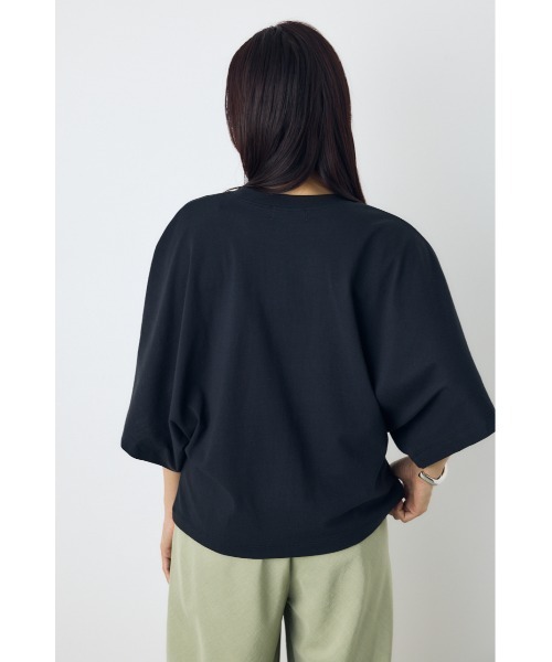 AZUL by moussy(アズールバイマウジー)の「アーバンコットンドルマンTシャツ(Tシャツ/カットソー・レディース・オフホワイト/ブラック/レッド/ライトカーキ/ダークベージュ・SMALL/MEDIUM)」の17枚目の写真