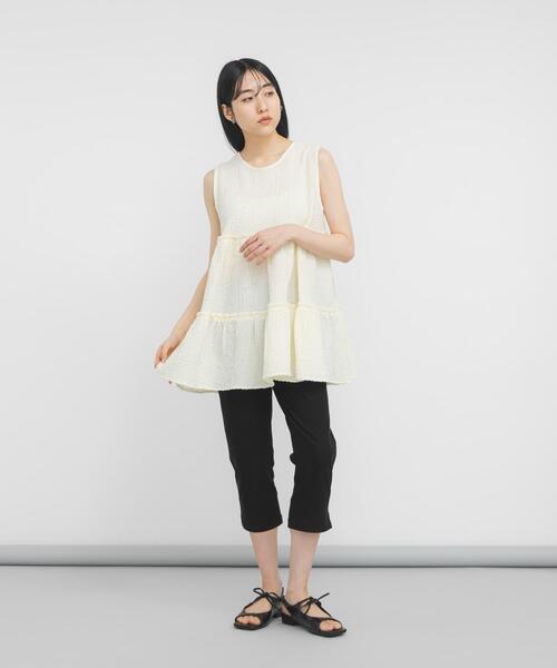KBF(ケイビーエフ)の「『STAFF DESIGN PROJECT』2WAYティアードチュニック(チュニック・レディース・オフホワイト/ブラック/ライトブルー・ONE)」の2枚目の写真