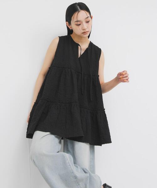 KBF(ケイビーエフ)の「『STAFF DESIGN PROJECT』2WAYティアードチュニック(チュニック・レディース・オフホワイト/ブラック/ライトブルー・ONE)」の3枚目の写真