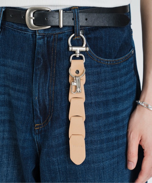 SINSS(シンス)の「Soft chain key holder / ソフトチェーンキーホルダー(キーケース/キーアクセサリー・メンズ・テラコッタ/ナチュラル/ブラック・FREE)」の19枚目の写真