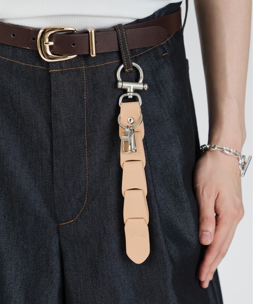 SINSS(シンス)の「Soft chain key holder / ソフトチェーンキーホルダー(キーケース/キーアクセサリー・メンズ・テラコッタ/ナチュラル/ブラック・FREE)」の22枚目の写真